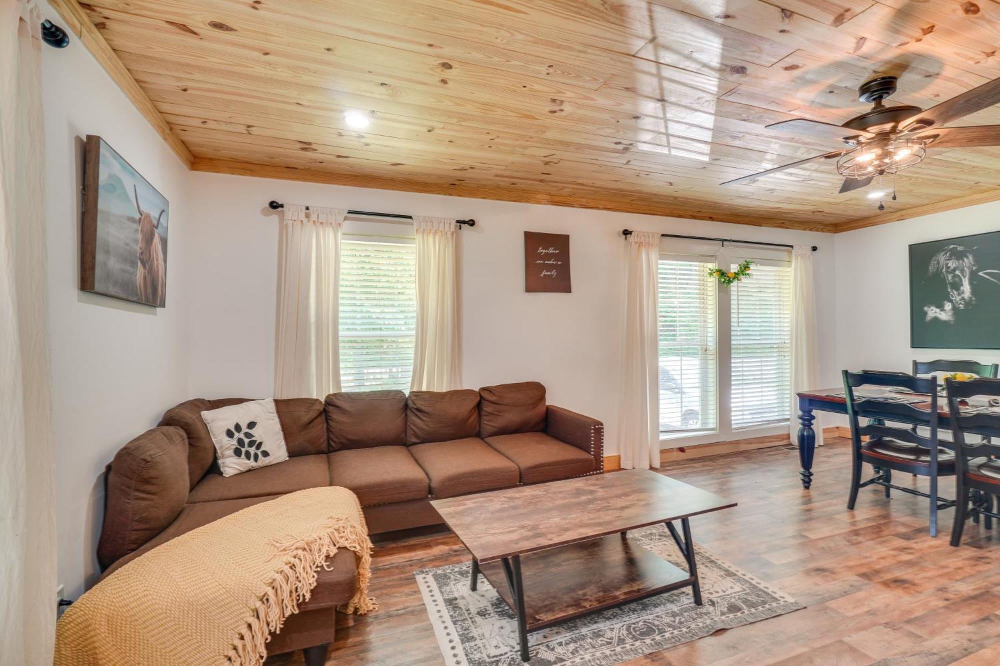 Creekside Ranch With Porch About 2 Mi To Pkwy Villa Пиджен Фордж Екстериор снимка